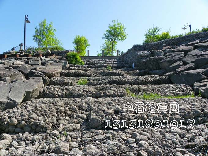 護(hù)腳雷諾護(hù)墊、防洪雷諾護(hù)墊13131891918